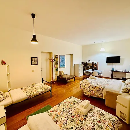 Turati Rooms-2